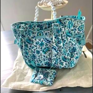 COPY - Vera Bradley large satchels & wallet